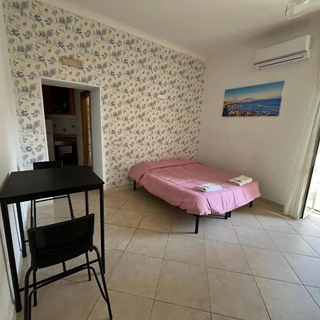 Appartamento Casa Vacanza D&M Napoli Esterno foto